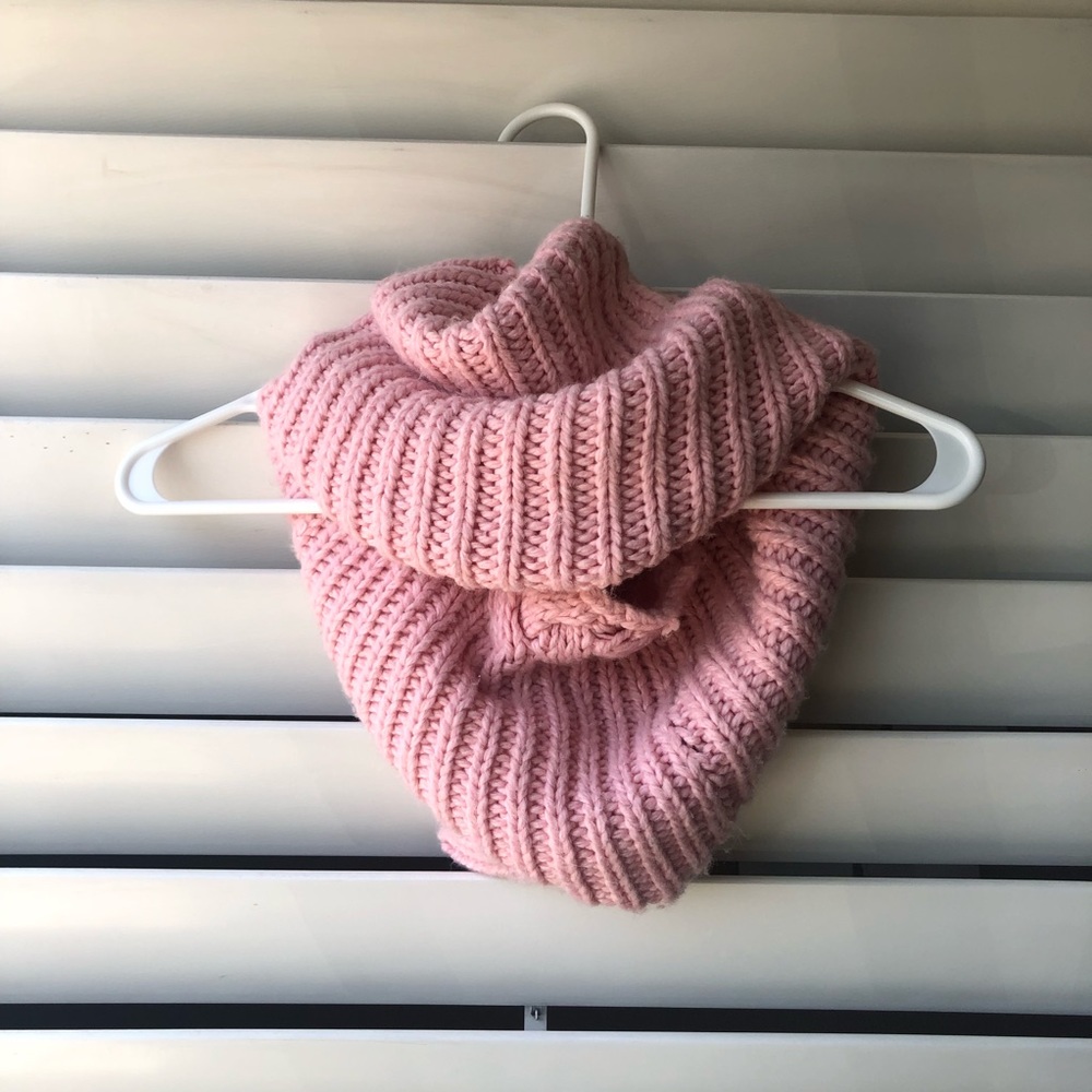 ✨Infinity Scarf✨